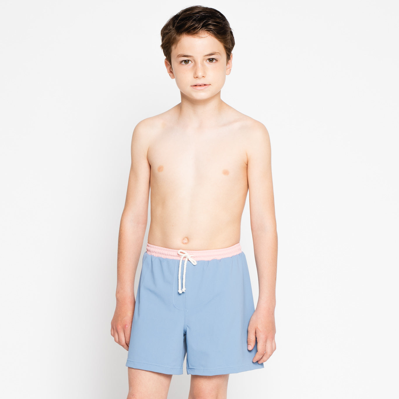 bermuda de baño niño azul claro sostenible