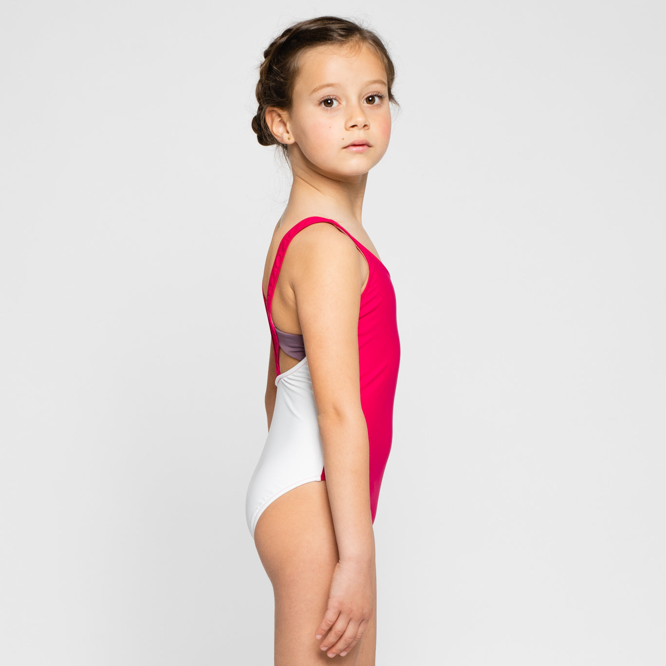 Bañador niña fucsia sostenible
