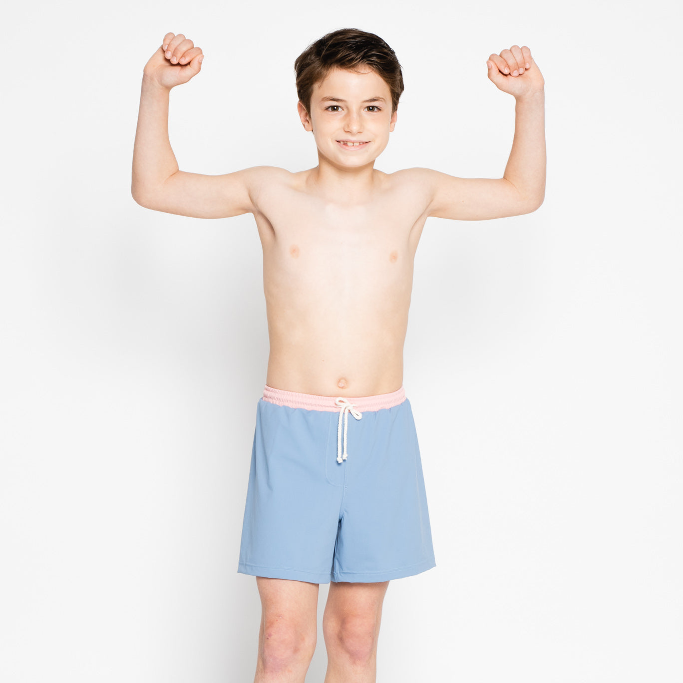 bermuda de baño niño azul claro sostenible