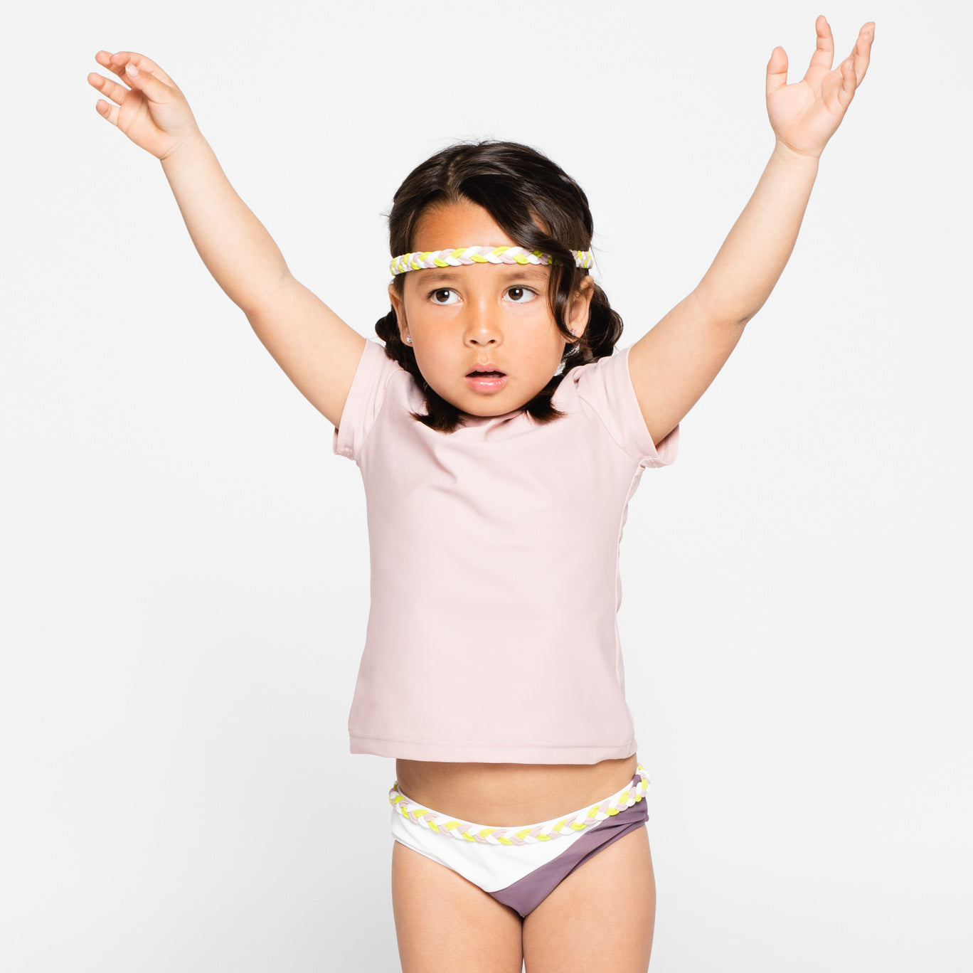 camiseta de baño protectora UPF50 rosa sostenible