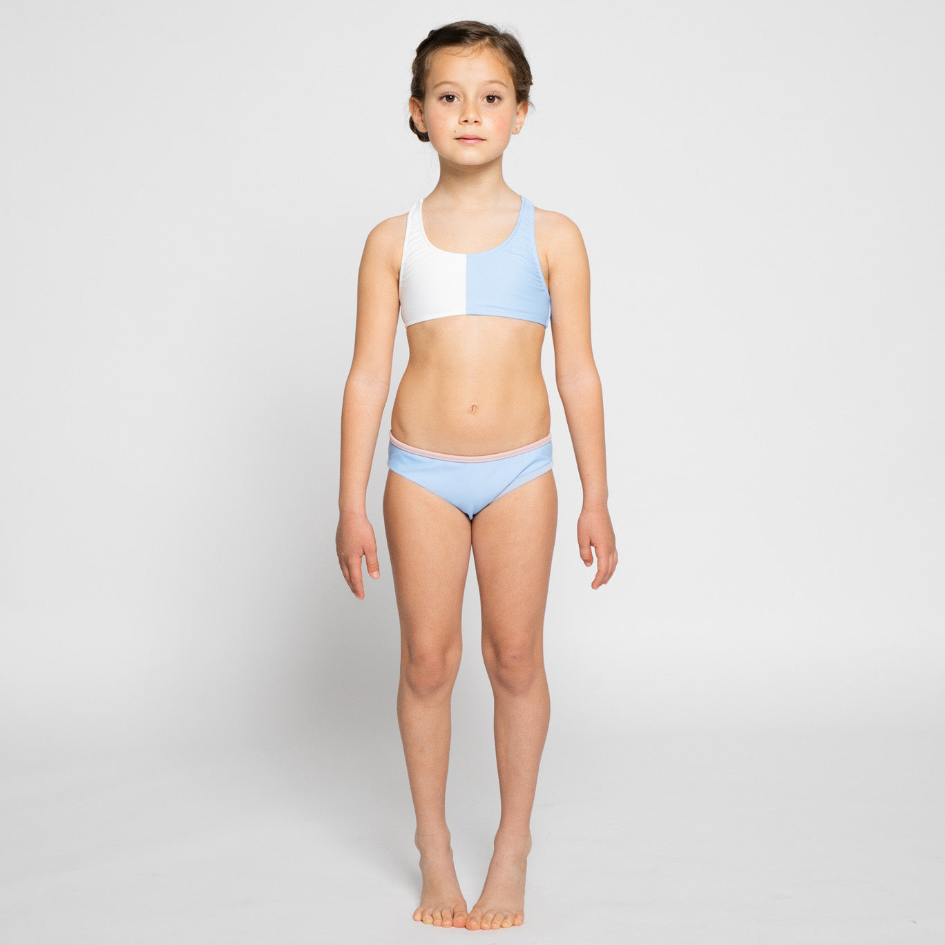 bikini de niña azul sostenible