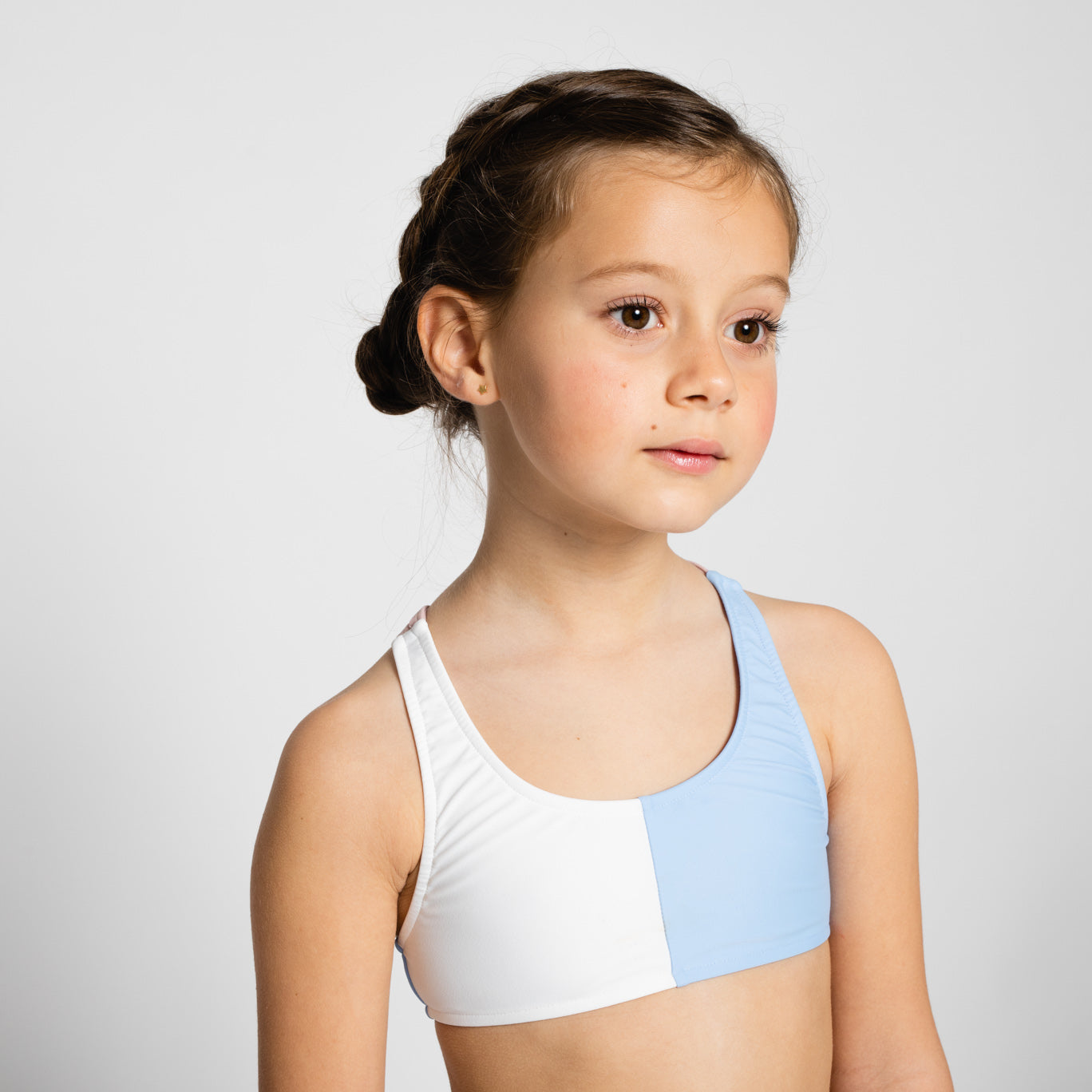 bikini de niña azul sostenible