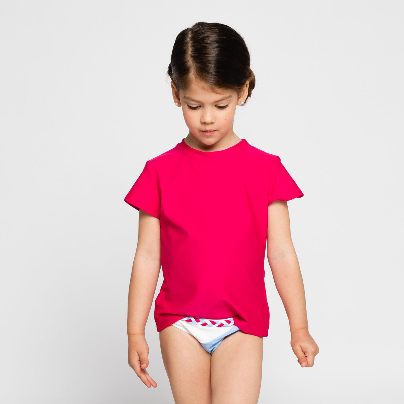 camiseta de baño protectora UPF50 fucsia sostenible